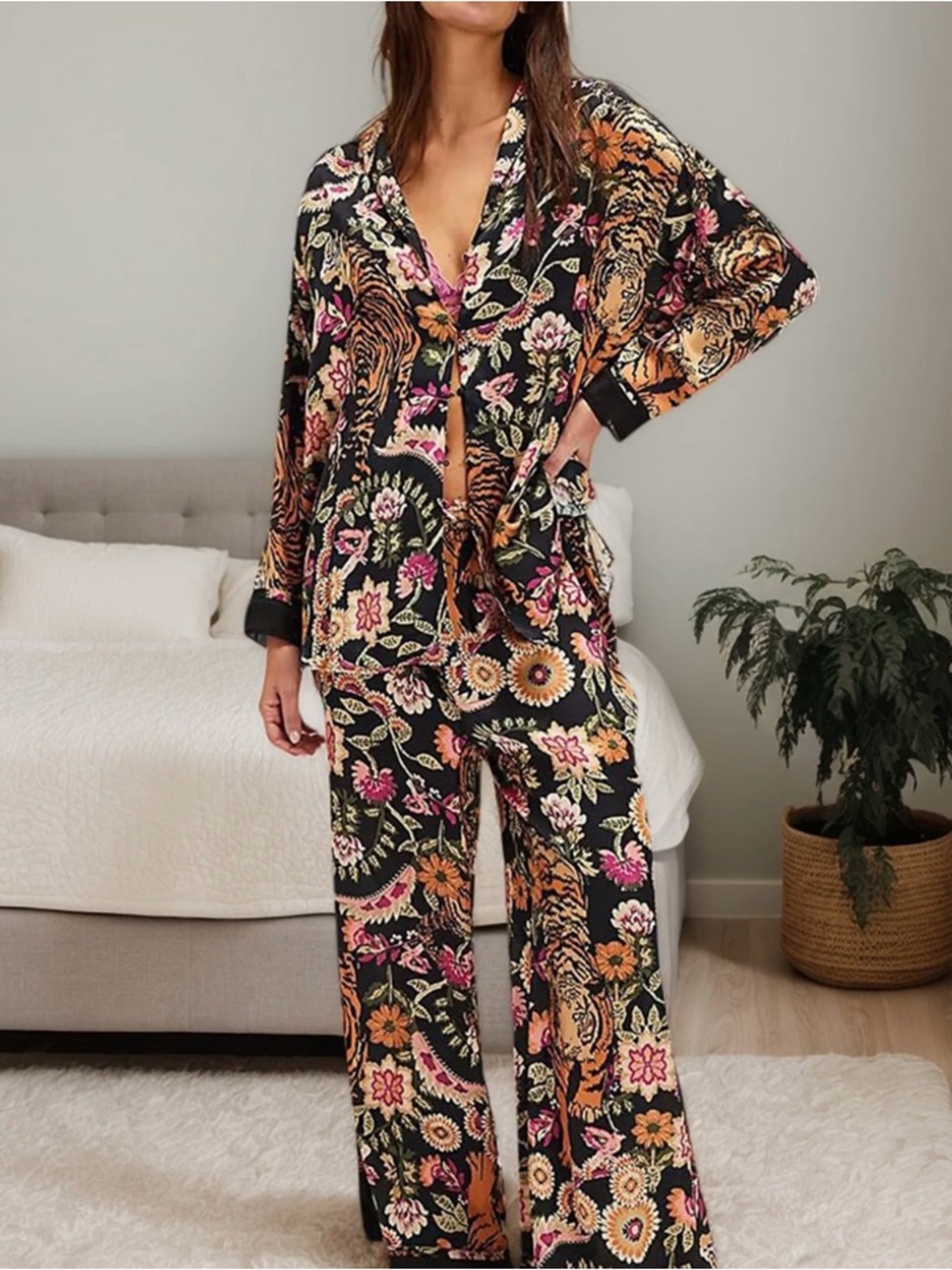 NWT Free People Black Floral two pieces set Wide-Leg Pants & Top  size XL